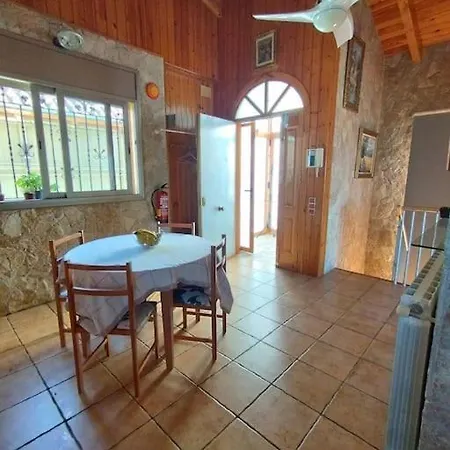 The Cosy House 49 Сasa de vacaciones