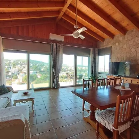 Сasa de vacaciones The Cosy House 49 Castelldefels
